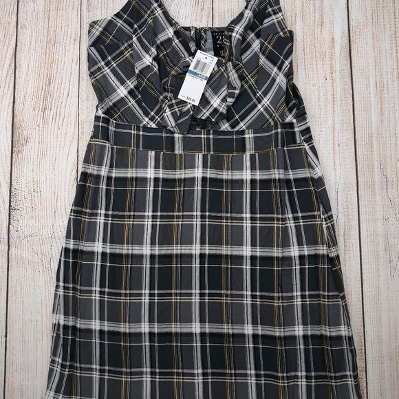 PROJECT 28 NYC Red Dress - Picture 2 of 3